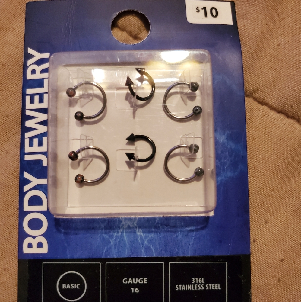 Body jewelry